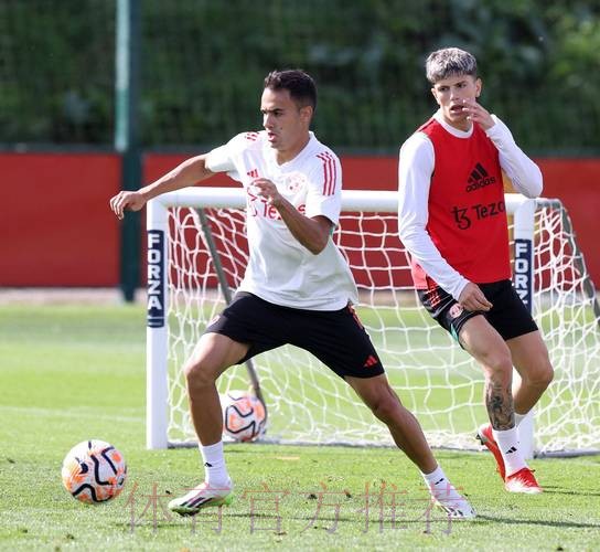 雷吉隆想在夏窗加盟曼联 后者不愿掏3千万转会费